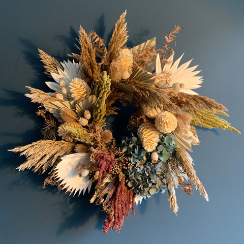 Dried Christmas Wreath | Highgate Flowers
